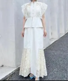 LILY BROWNリリーブラウン スイッチングペプラムレースブラウス