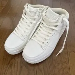 ATHREAM ハイカットスニーカー ホワイト 24.0cmのサムネイル