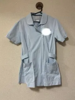 看護学生　実習着