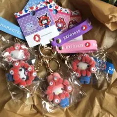 ミャクミャク フロッキー　なりきりサンリオ　立体キーホルダー4種セット