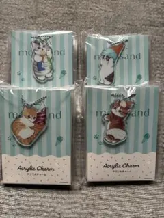 mofusand モフサンド　ファミマ　オリジナルアクリルチャーム　４種セット