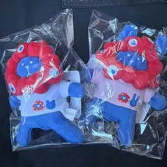 ミャクミャクなりきりおすわりマスコットチャーム　Tシャツver 2個セット　新品 ミャクミャクなりきりおすわりマスコットチャーム Tシャツver 2個