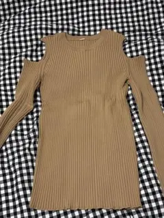 Mila Owen オープンショルダーリブニット