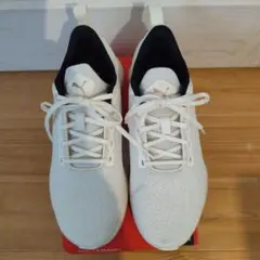 PUMA ホワイト スニーカー SOFTFOAM+