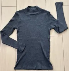UNIQLO グレー タートルネック Tシャツ M