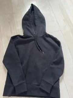 バナナリパブリック　黒のXSパーカー