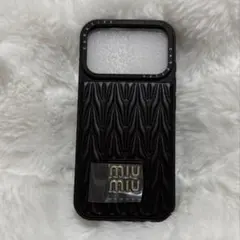 MIU MIUキルティングケースiphone 17pro ブラック