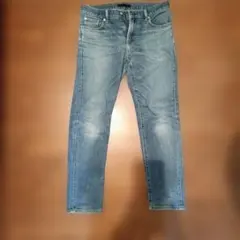 UNIQLO スリムストレートデニム