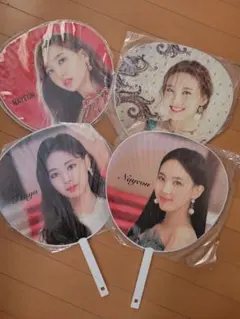 2026年最新】twice ナヨン うちわの人気アイテム - メルカリ