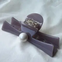 シンプルで上品大き目　バンスクリップ ヘアクリップ 大粒パール／パープル