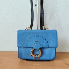 Furla 青いレザーショルダーバッグ