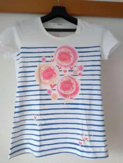 ユニクロ　レディース　かわい系Tシャツ　CANMAKE 　白青ストライプ