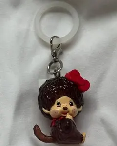 モンチッチ×ハローキティー 　モンチッチ　カプセルトイ　めじるしアクセサリー