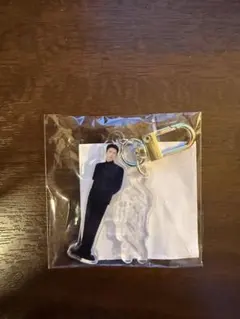 アイドル キーホルダー アクリルスタンド付き