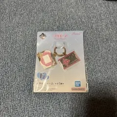 プリキュア　一番くじ　F賞　メタルチャーム