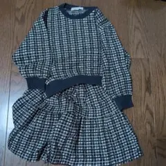 チェック柄長袖ニット＆フレアスカートセット