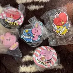 くら寿司⭐︎BT21 まとめ売り マスコット キーホルダー 缶バッチ