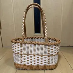 エコクラフト　ハンドメイド かごバッグ 白と茶色 編み込みデザイン 中型