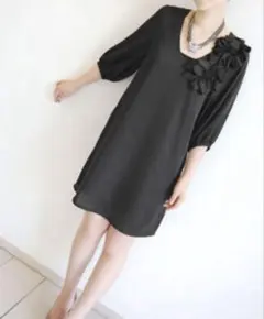 URBAN RESEARCH ROSSOブラック フラワー ワンピース 二次会