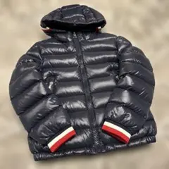 MONCLER ネイビー ダウンジャケット