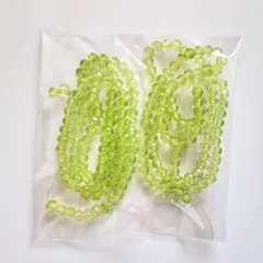 ４ミリ　ガラスビーズ　2連