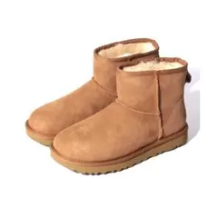 UGG(アグ) ムートンブーツ CLASSIC MINI II 1016222