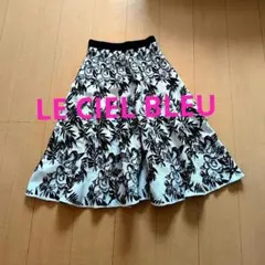 【美品】♡LE.CIEL BLEU ルシェルブルー♡刺繍フレアスカート♡のサムネイル