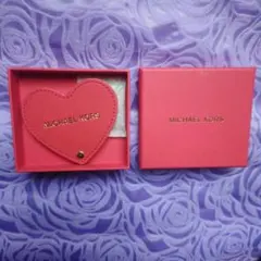 MICHAEL KORS ハート型ミラー