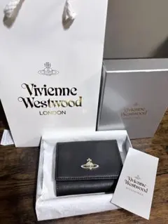 【新品　未使用】Vivienne Westwood ブラック 三つ折り　がま口