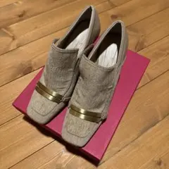 セレナテラ　ヒールパンプスのサムネイル