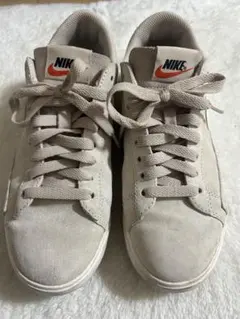 NIKE ブレーザー ローカット スウェード AV9373-002