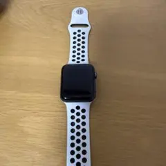 Apple Watch series3 42mm セルラーモデル