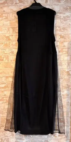 【★新品タグ付き】RADIATE チュールジレ　ブラック　かわいい〜！！