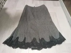 グレー ウール混合 フレアスカート レース裾