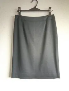 ベラルディ　BERARDI 　ブラック　タイトスカート　Lサイズ　未着用品のサムネイル