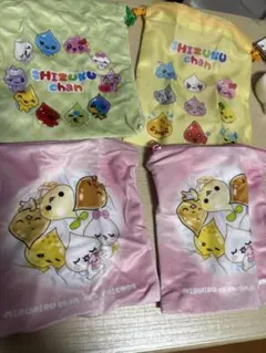 しずくちゃん　ガチャガチャ　ポーチセット