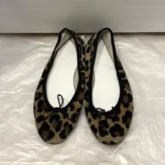 ヒョウ柄バレエシューズ リボン付き