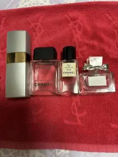 CHANEL Dior 香水 ミニボトル 4点セット 全て空瓶ですのサムネイル