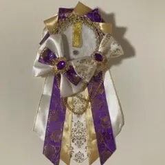 ハンドメイド 缶バッジ 缶バ 痛ロゼット 白 紫