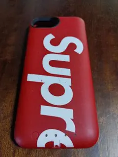 Supreme mophie iPhone バッテリーケース レッド　本体のみのサムネイル