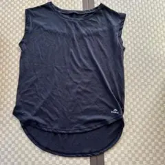 kissmarkのシャツ