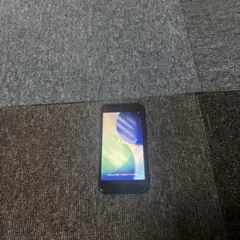 iPhone SE ブラック 本体