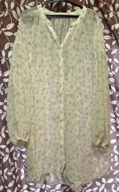 (美品)花柄シースルー長袖シャツ