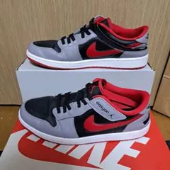 Nike Jordan1 Low フライイーズ　グレー/ブラック/レッド