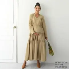 【値下げ中】ベージュ Aラインシルエット ワンピース フリーサイズのサムネイル