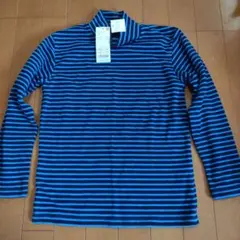 ゆ*ー様 ユニクロ　KIDS マイクロフリースハイネックT ネイビー 140cm