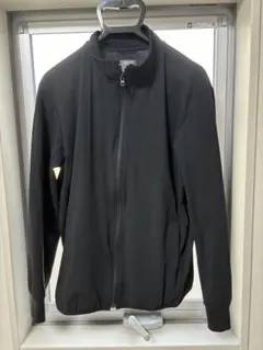 ユニクロ　UNIQLO ストレッチ ブラックジャケット Lサイズ