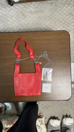 レザーショルダーバッグ レッド　nori enomoto