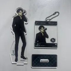 進撃の巨人 リヴァイ アクリルスタンド カラオケの鉄人