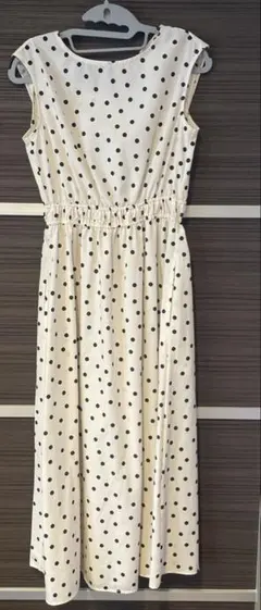 Item thumbnail for item 14586815-8376-42d5-8f7c-ae6ec3f20636